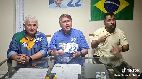 Chandão do STF quer proibir camiseta da seleção Brasileira.