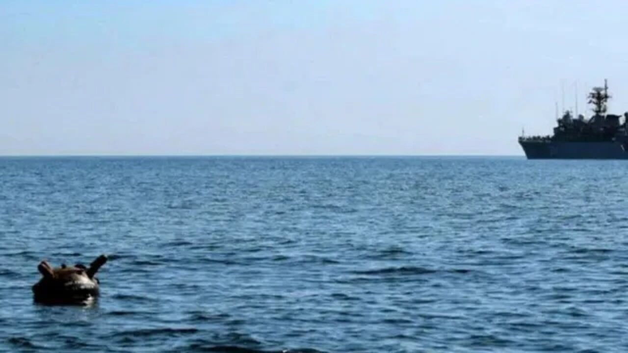 Ukrainian naval bombs reach Rumunian shores