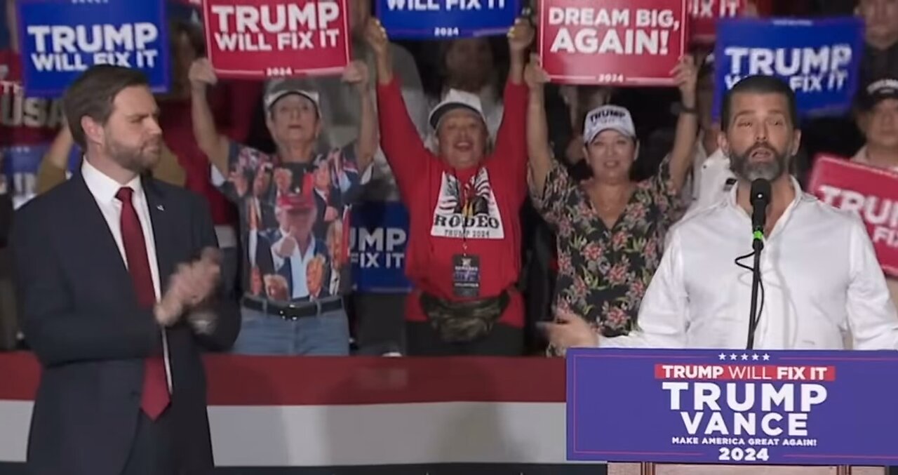 ELON MUSK EINSTEIN OUR ERA! Trump Jr at Vance Las Vegas rally