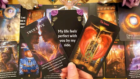 YOU COMPLETE ME! ♥️ MY HEART IS SET ON YOU! ❤️ COLLECTIVE LOVE READING 🔮