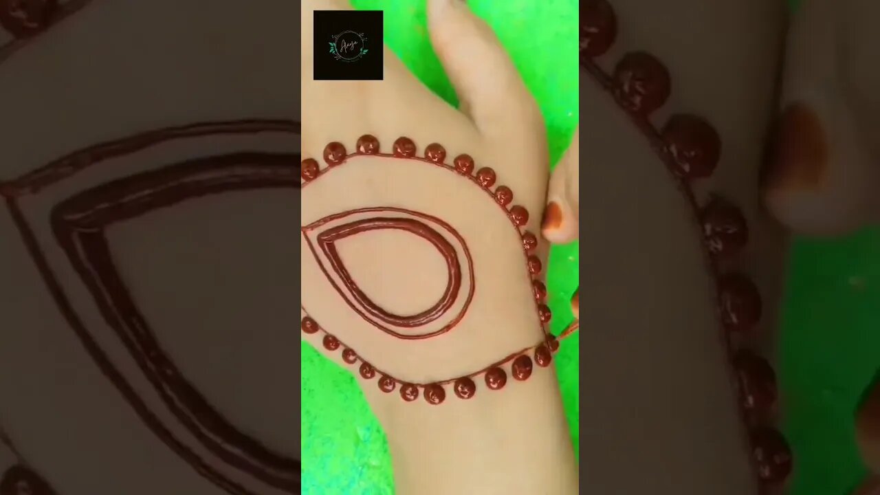 #ytshorts #youtubeshorts #mehndi #mehndidesign #mehndiart #mehndidesigns #mehnditrick #mehndilove