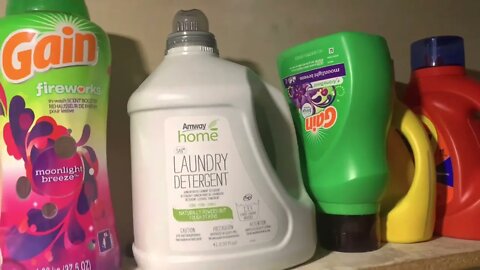 Using Amway Home Laundry detergent