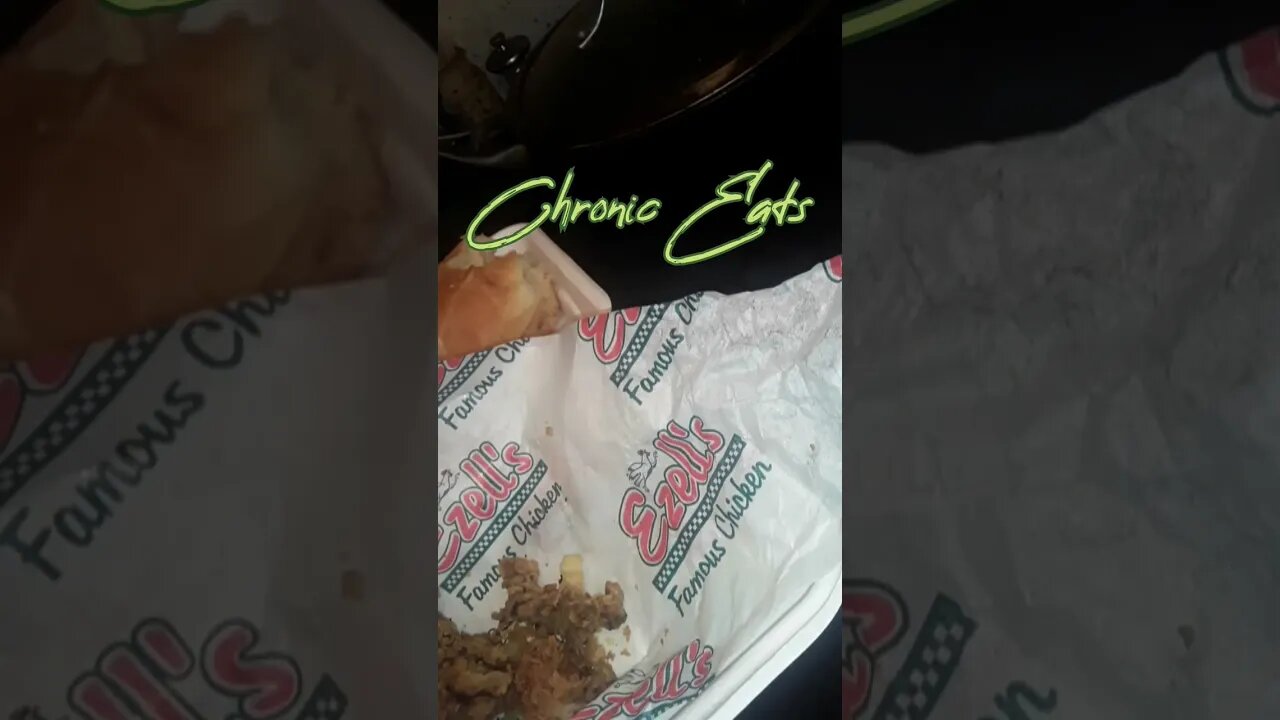 7 legit reasons why Seattle has the best fried chicken 🐔🤑 #shorts