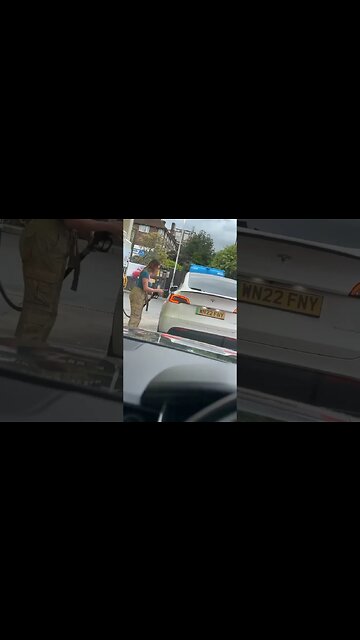 Tesla Petrol ⛽️ Electric Car 🚙 😹😹💔 #shorts #youtubeshorts #viral #shortvideo #subscribe #funny