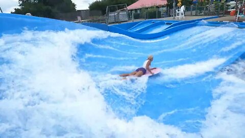 flowrider - Amy - 14 at Soak City, Kings Island