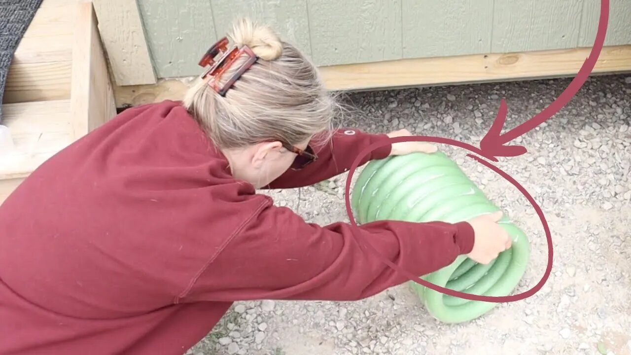 We had no idea you could do this with Dollar Store foam rings