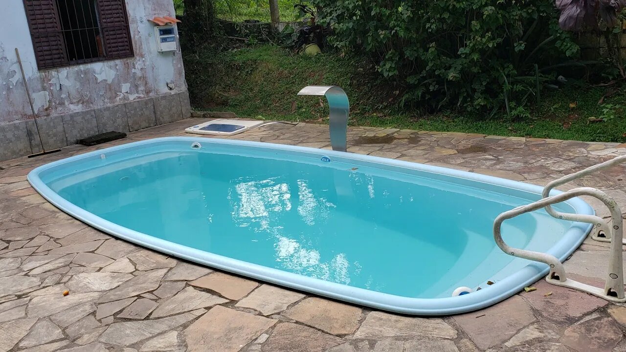 Piscina IGUI modelo WAIKIKI, todos os detalhes.