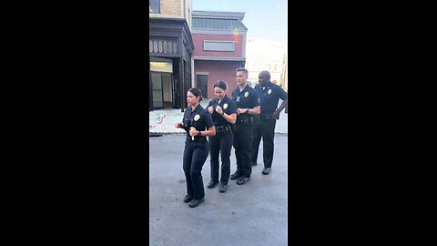 fun chicken dance prank 😄🤣