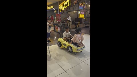 Gigga Mall Islamabad | Daud With Cousins