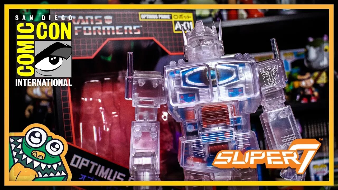 Super7 Transformers - Super Cyborg X-Ray Optimus Prime SDCC 2018 - Unboxing and Overview