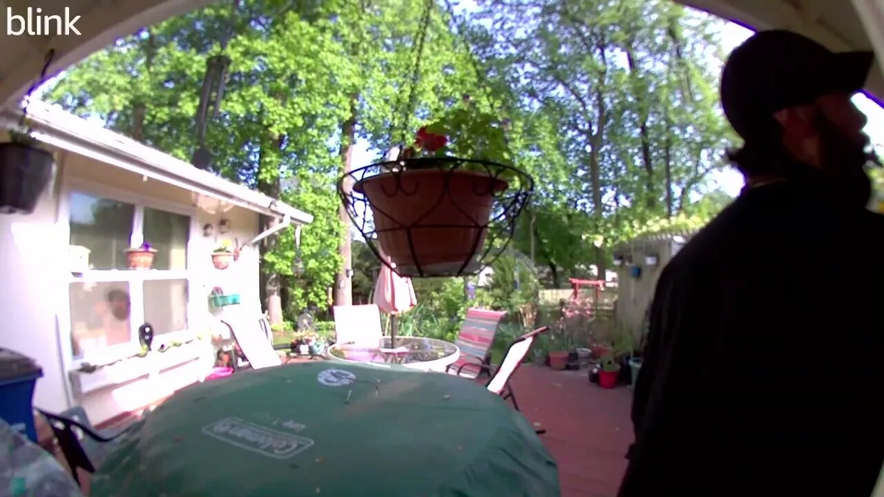 SOUTH_VIDEO_DOOR_BELL_2023-04-29T17_15_04-0400.mp4