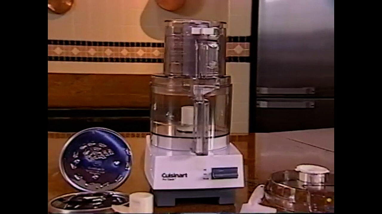 1995 - 'How to Use Your Cuisinart Food Processor'
