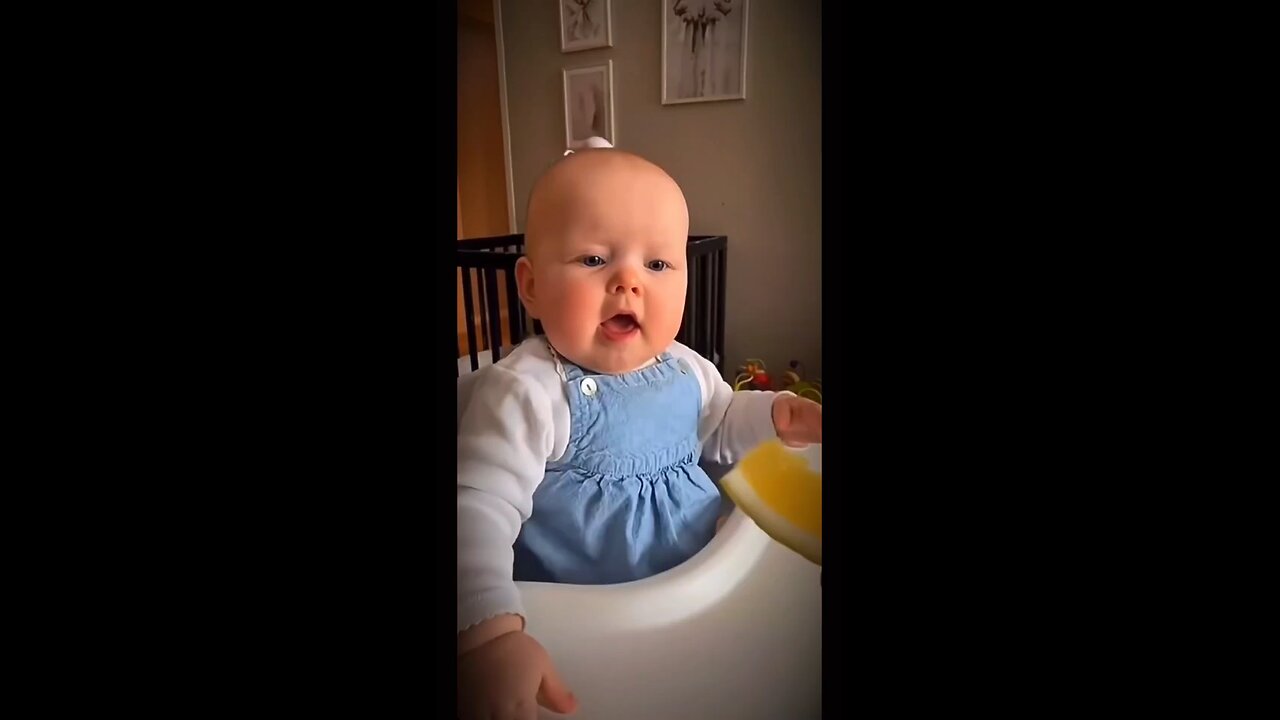 Amazing baby reaction on first time tasting lemon