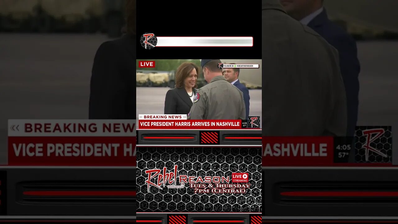 Kamala greets all of her supporter at the airport in Nashville