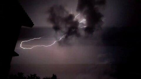 How to view Thunderstorm from Indoor