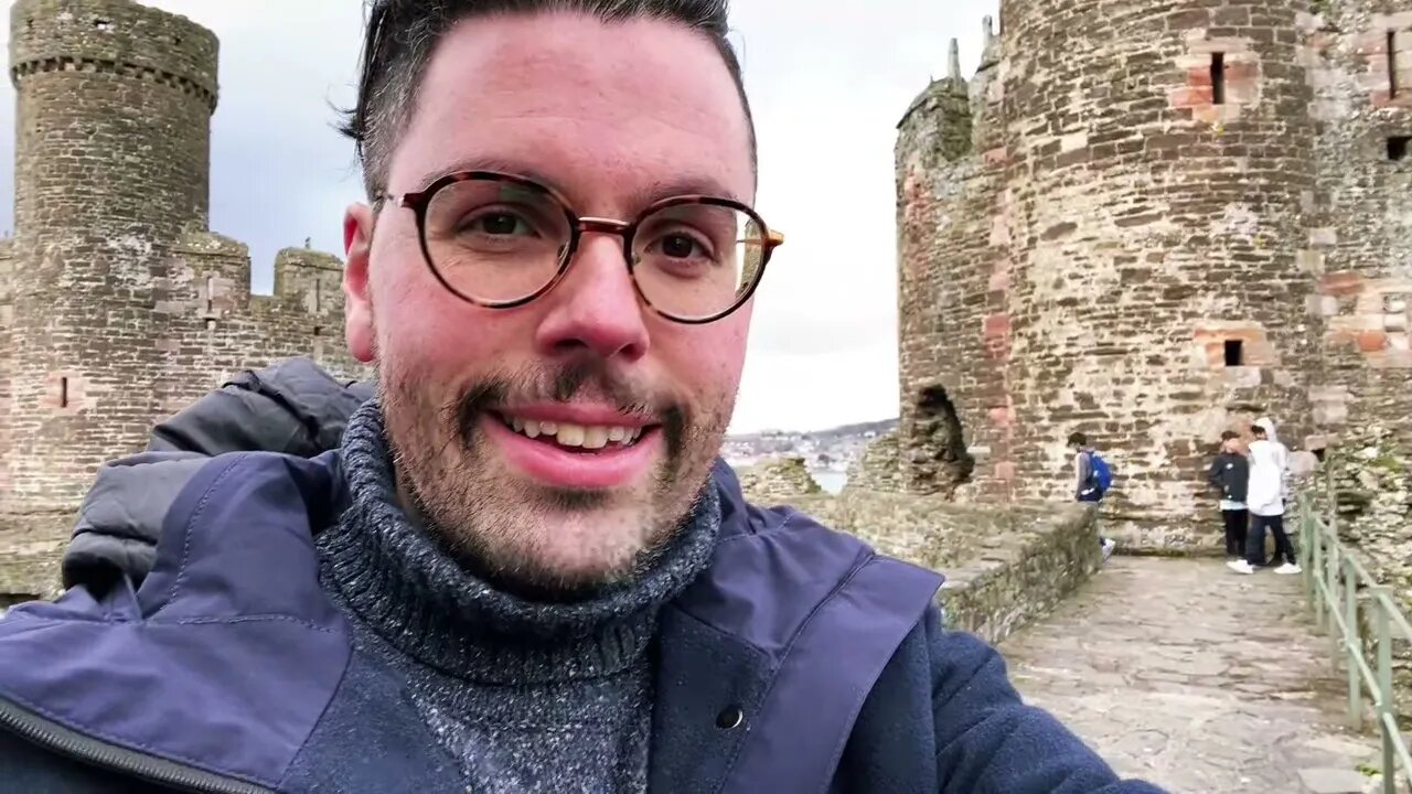 The Medieval Castle of Conwy Wales 🏴󠁧󠁢󠁷󠁬󠁳󠁿