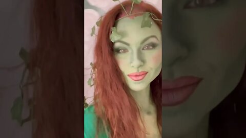 Practice some Halloween looks with me. I’ll be post more throughout the week!!