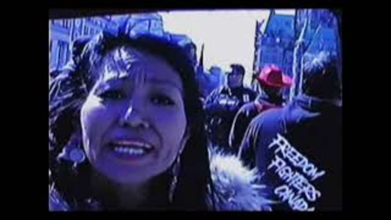 COPS STILL ARRESTING PROTESTERS ON Parliament Hill in Ottawa! REBROADCAST