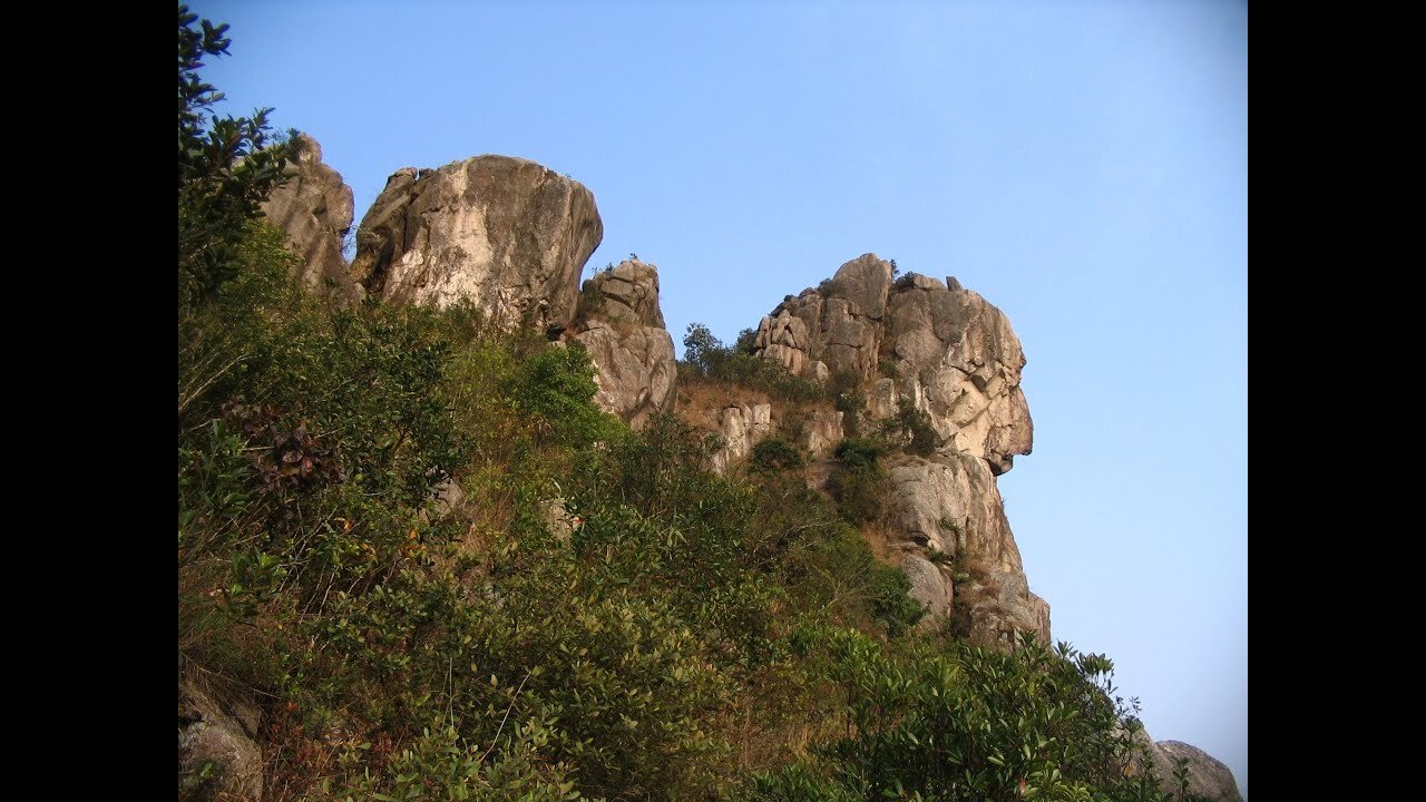 Hong Kong's Lion Rock Comes to Life