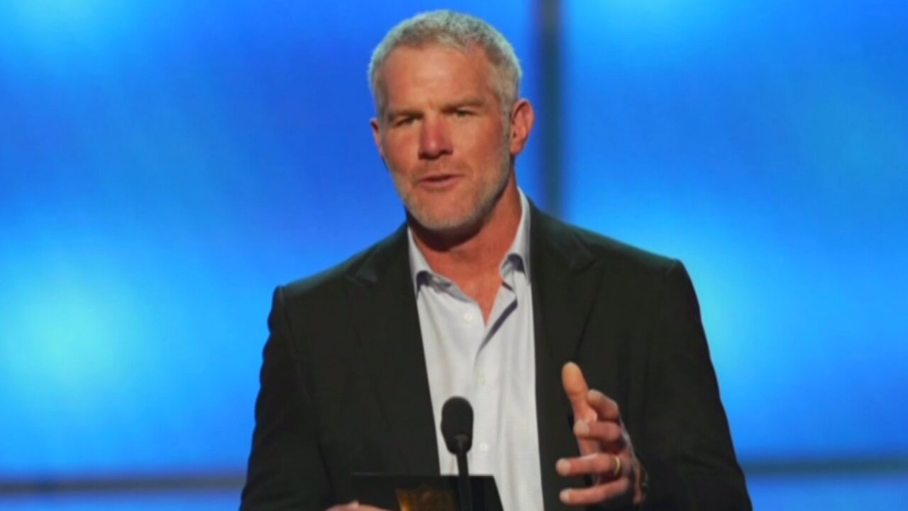 Brett Favre's Podcast, Radio Show Suspended Over Welfare Scandal