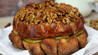 Apple walnut monkey bread recipe