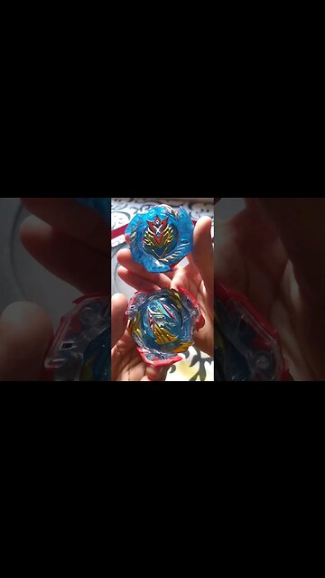 deu a logica nessa batalha #batalhadebeyblade #beyblade #beybladeburst