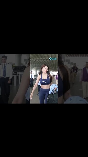 Sherlyn Chopra Spotted At Airport #Sanak💃