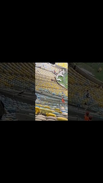 Torcedor cantando sozinho no Maracanã 3 horas antes da bola rolar