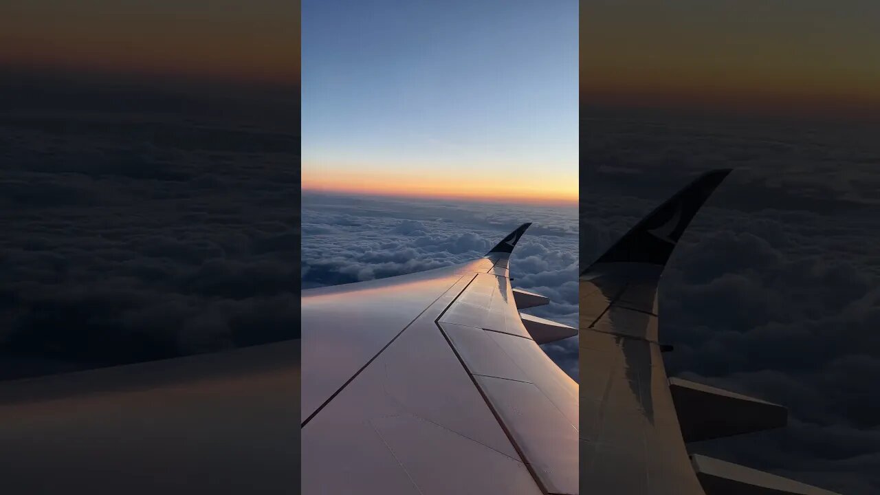 Watch Sunset On A350 Above Manhattan #A350 #CathayPacific