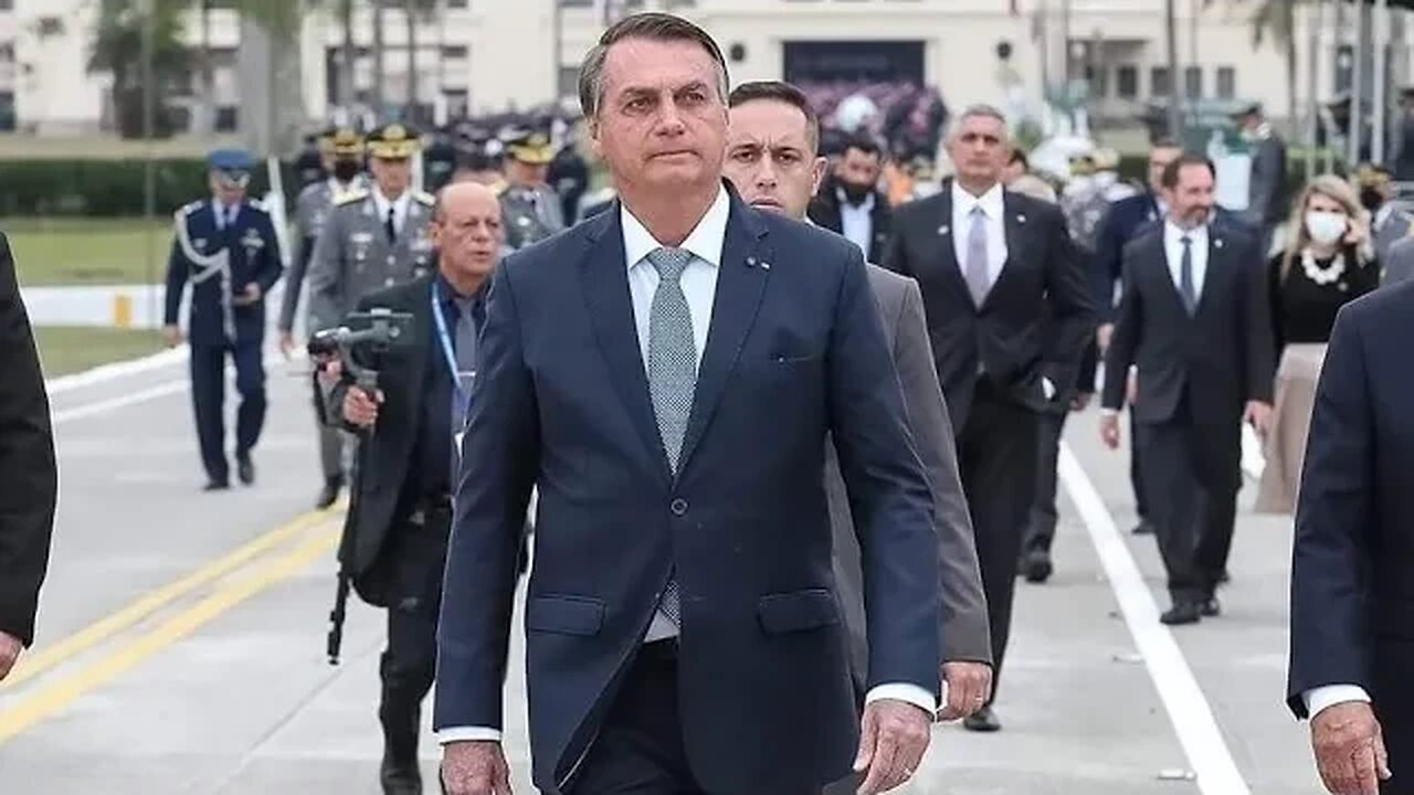 O que vai acontecer com Bolsonaro e o Brasil?