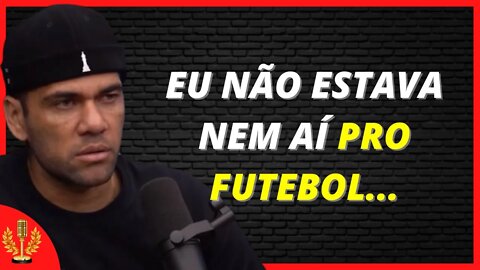 RELAÇÃO COM O FUTEBOL (DANIEL ALVES) | Cortes News Podcast [OFICIAL]