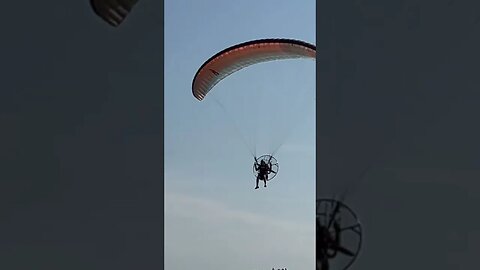 Amazing landing #paramotor #flying #paramotoring