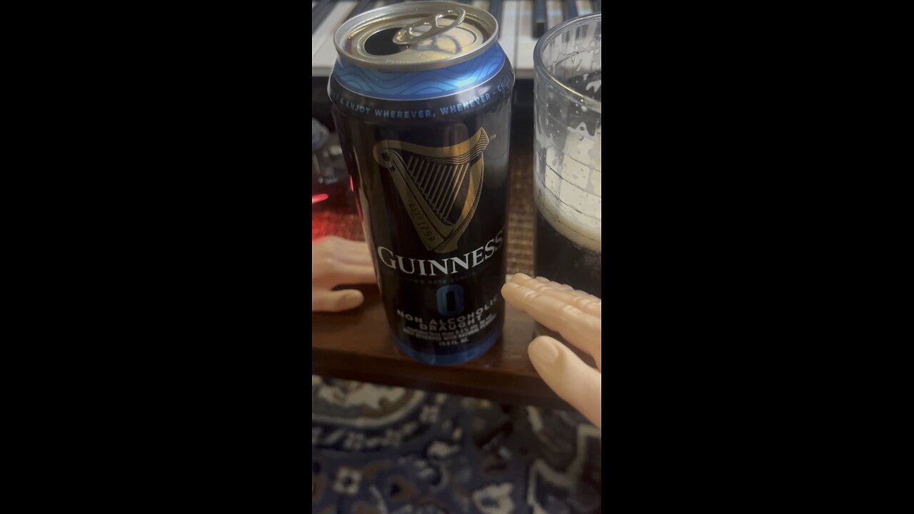 Monday Legends with SPH: Black & Oranges featuring Guinness 0 and Blue Moon Non-alcoholic.