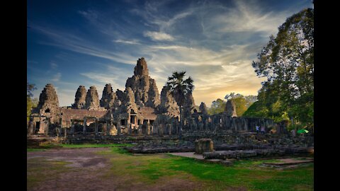 The ancient civilization of Angkor Wat!