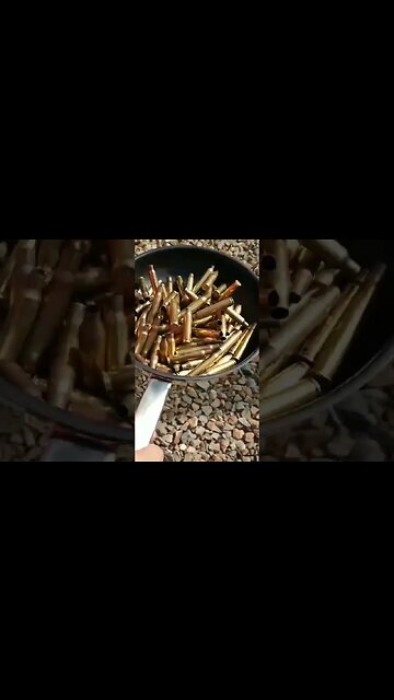 COOKING BRASS OMELET