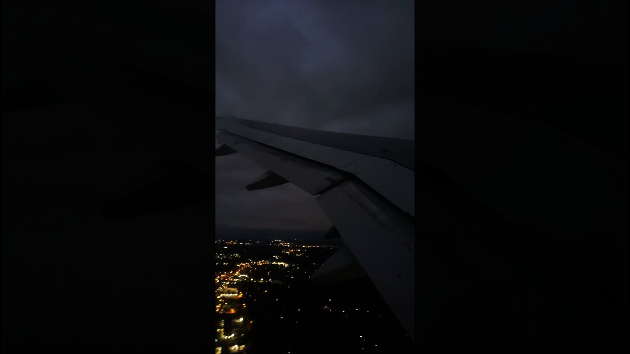 Taking off from Richmond International Airport to Miami | American Airlines Flight 604
