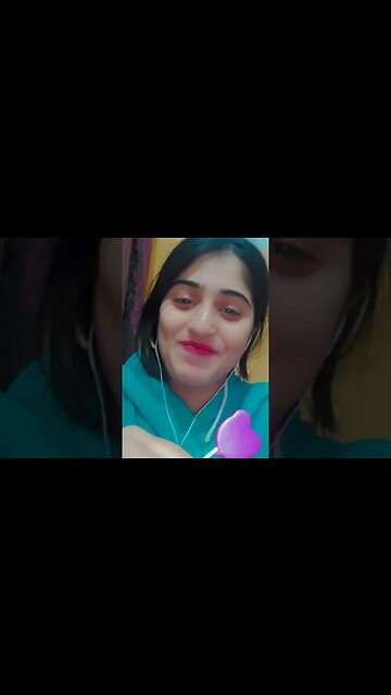 mujhe mar pahri hy apny choty Bhai Sy🥺🤣