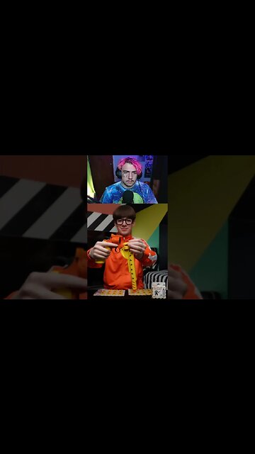 REACT _vector_ - Pest pistol vector