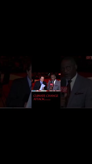 NBA announcer does the unthinkable at Half Time. #shorts