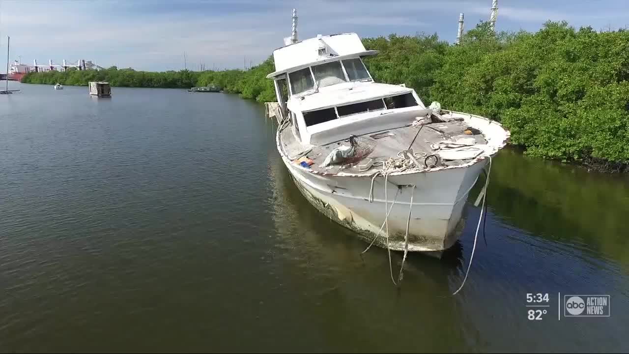 Pinellas lawmakers push for new derelict boat bill
