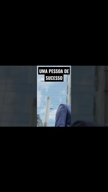 UMA PESSOA DE SUCESSO SE COMPORTA ASSIM - Eslen Delanogare