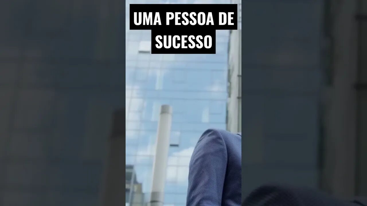 UMA PESSOA DE SUCESSO SE COMPORTA ASSIM - Eslen Delanogare