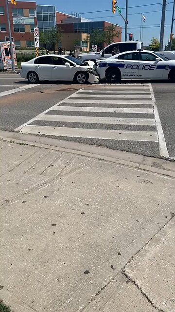 I rear ended the police in Brampton!