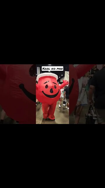 it's the kool-aid man! #koolaid #cosplay #comiccon