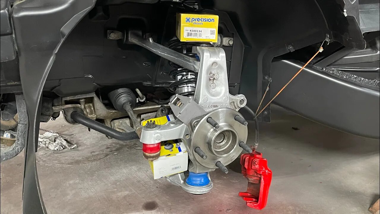 C5 corvette suspension confusion? What ball joints?