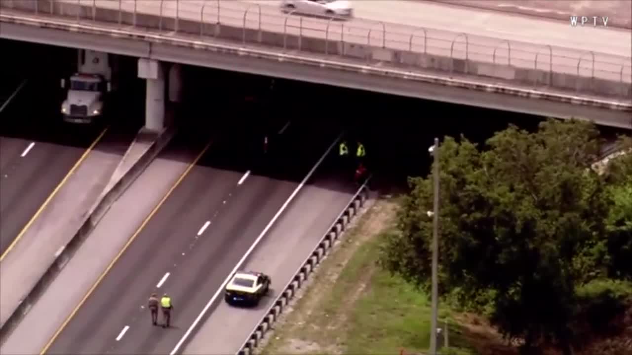 Deadly crash shuts down Turnpike SB in Palm Beach Gardens