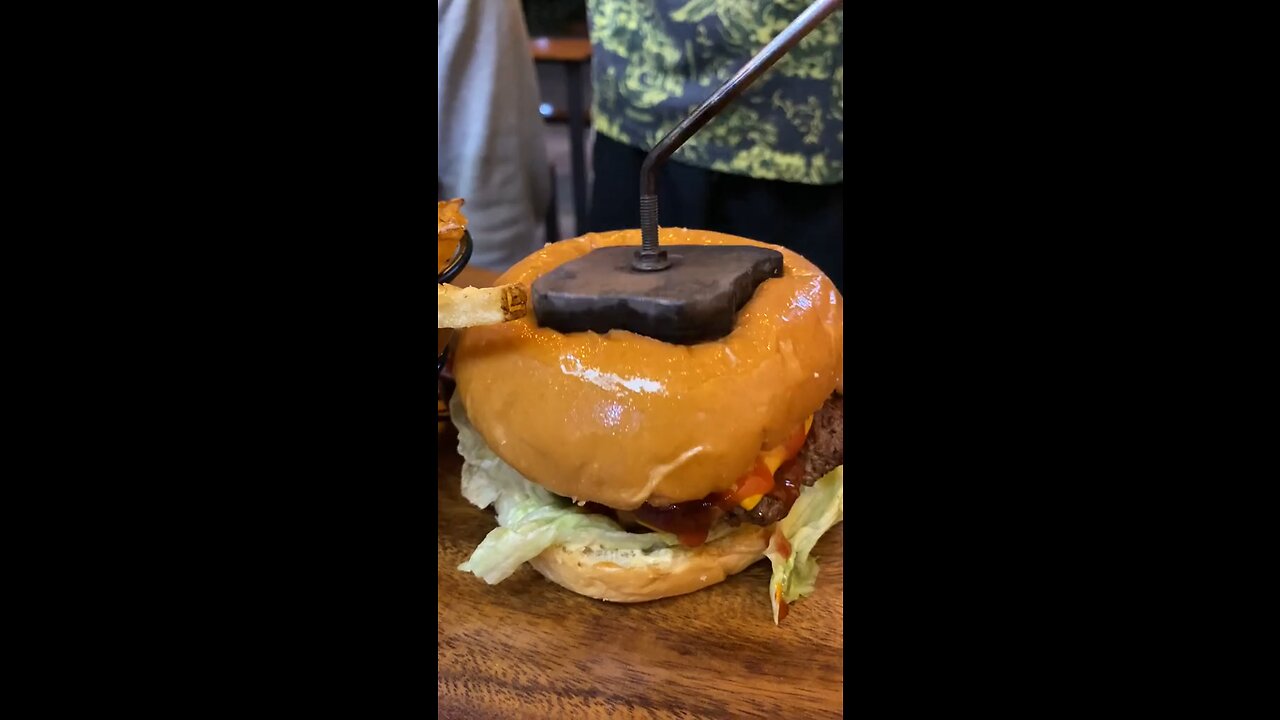 Unique Beef Burger 🤤🍔