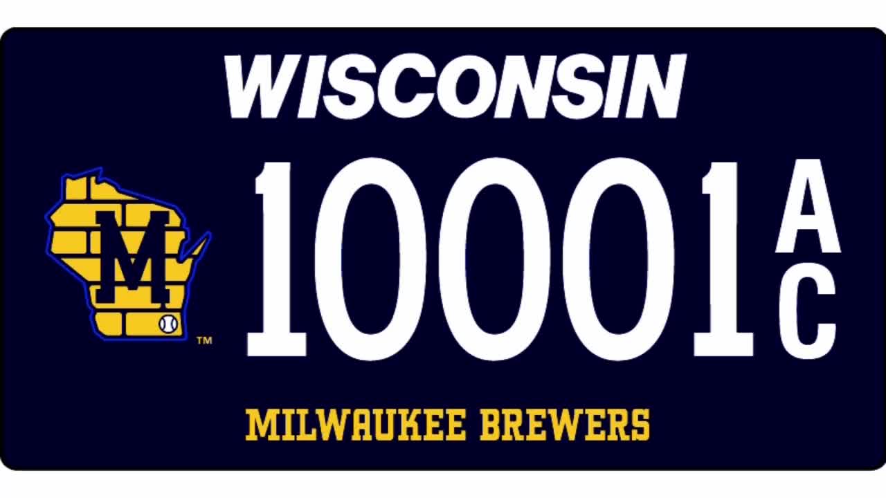 New Wisconsin Brewers plates