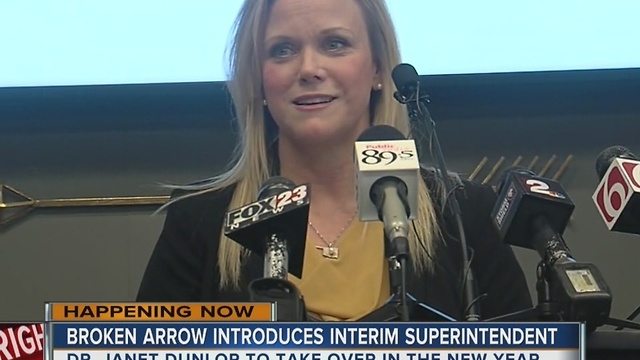 Broken Arrow introduces interim superintendent, Dr. Janet Dunlop