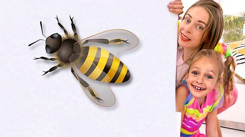 Maya plays and turns the little ones into big ones | Kids Song